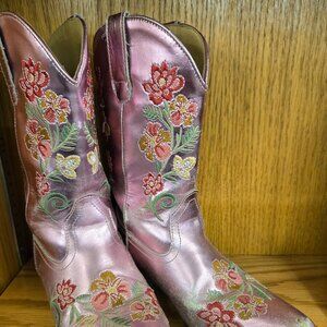 Girls size 2 Pink ROPER Cowboy boots shiny Floral embroidered